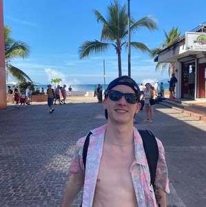 Meet your Posher, Conner